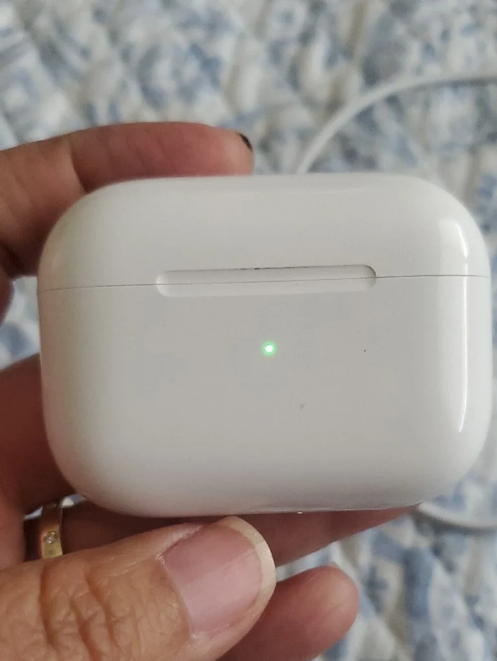 Apple White AirPods Pro 3 with Charging Case
